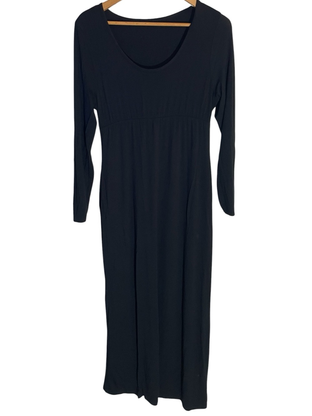 C1- Serra Medium Classic Black Long Sleeve Maxi Dress - Women's